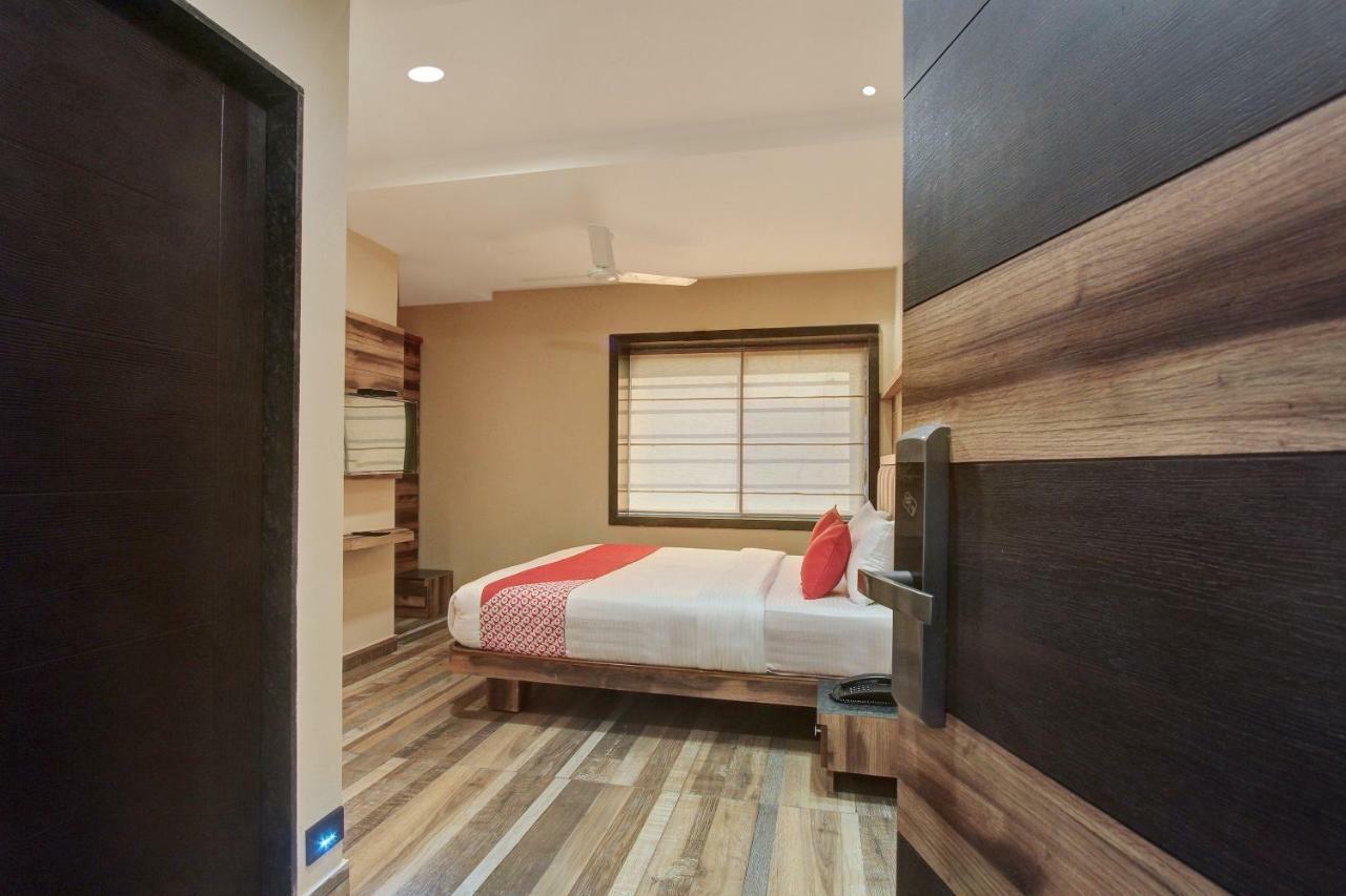 Laxman Residency Mangalore Hotel Kulurkudru ภายนอก รูปภาพ