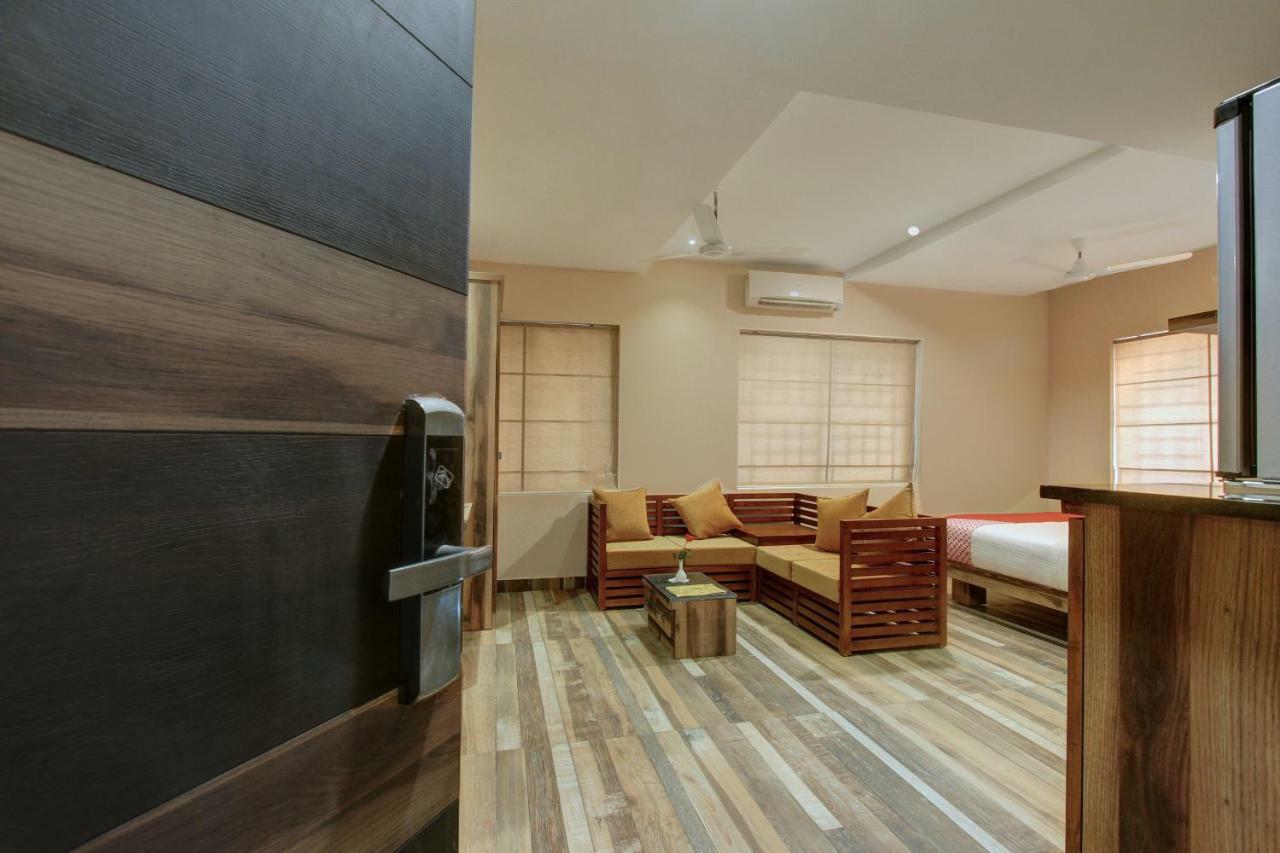 Laxman Residency Mangalore Hotel Kulurkudru ภายนอก รูปภาพ