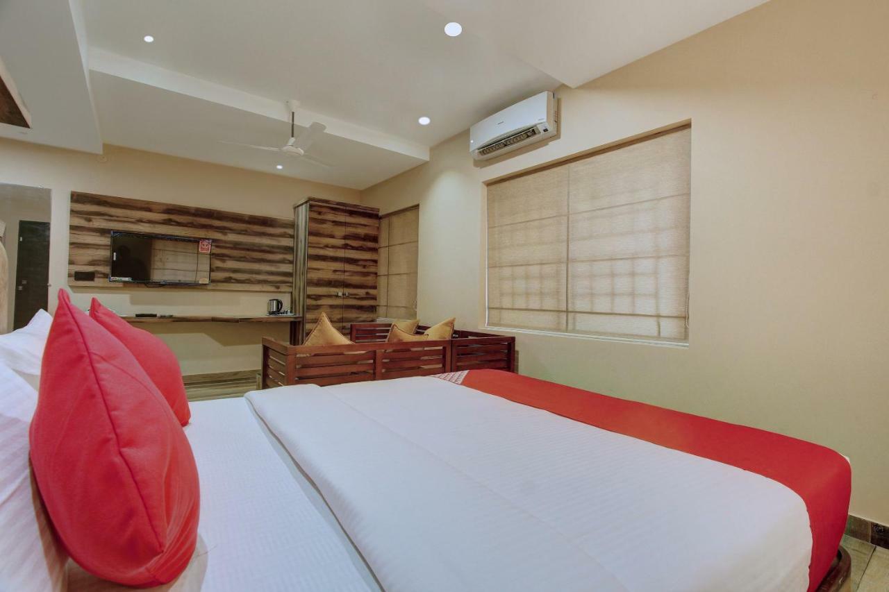 Laxman Residency Mangalore Hotel Kulurkudru ภายนอก รูปภาพ